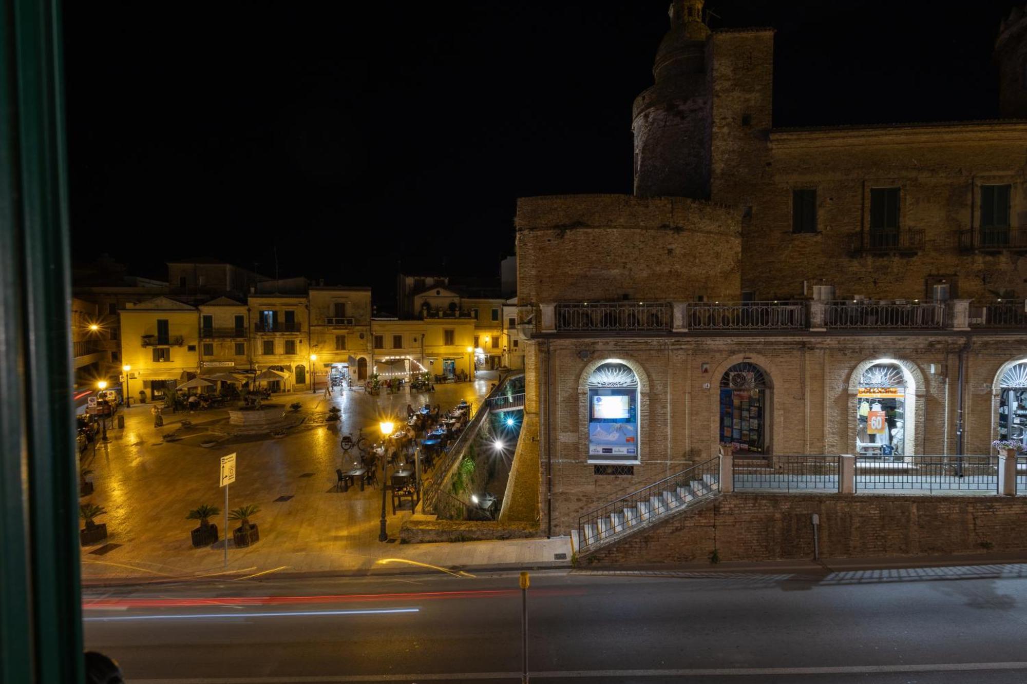 Corso Garibaldi 21 Apartment & Rooms Vasto Exterior photo
